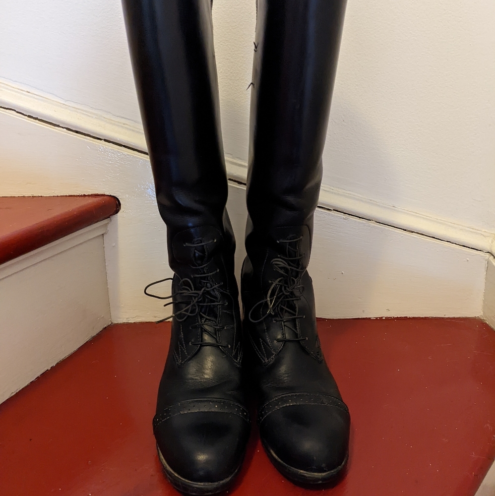 Devon Aire Field Boots, 7.5R